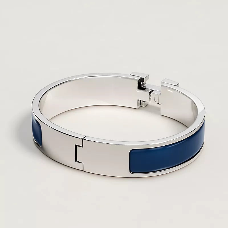Signature H-Clasp Bangle – Minimalist & Secure Lock