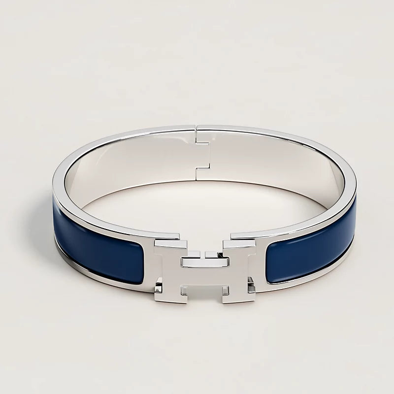 Signature H-Clasp Bangle – Minimalist & Secure Lock